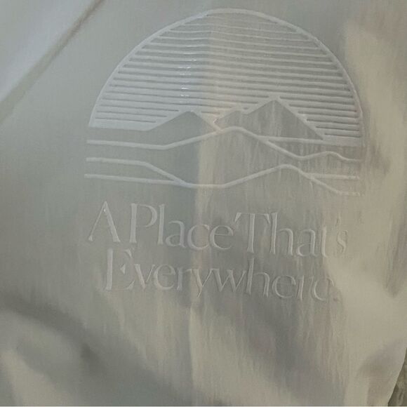 Madhappy Columbia Edition Bugaboo Interchange Jacket in Chalk Medium NEW - Picture 10 of 14